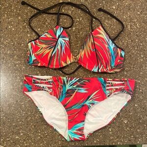 PINK Victoria's Secret Tropical Red Bikini Top M Bottom L
